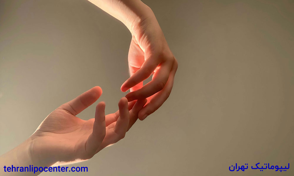 تزریق چربی به دست در ونک